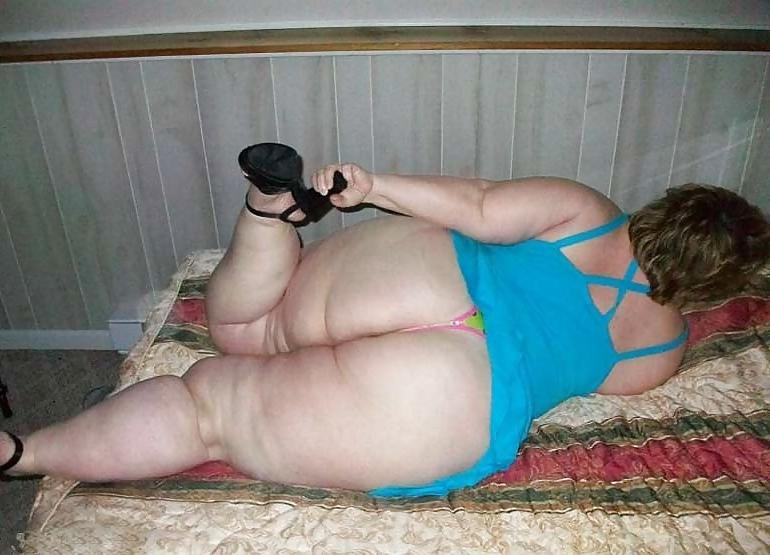 25P Bunda Gorda Gostosa - fat ass
