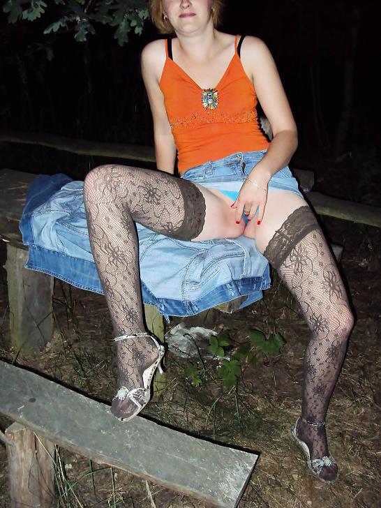 25P Queens in jeans IX