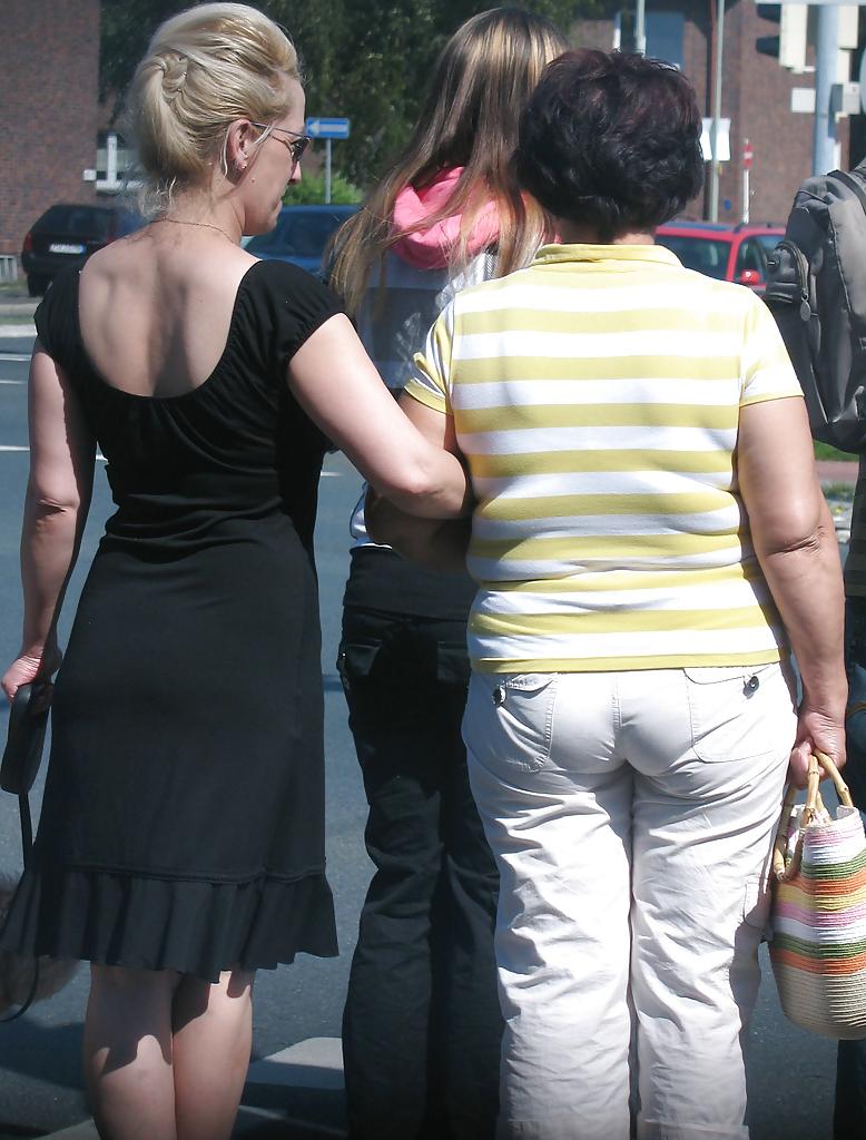25P Mature asses in Jeans and Pants