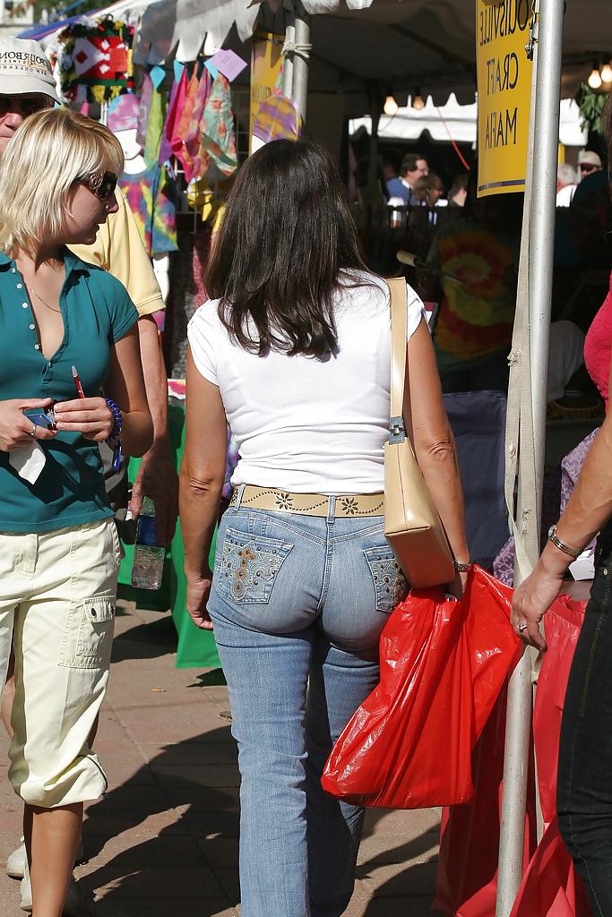25P Mature asses in Jeans and Pants