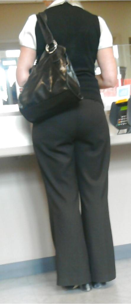 25P Mature asses in Jeans and Pants