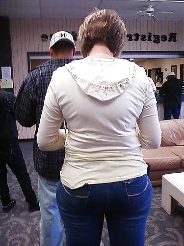 25P Mature asses in Jeans and Pants