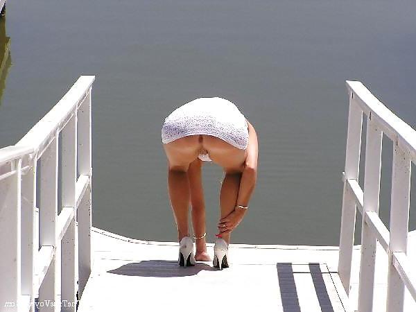 20P Public Nudity(Voyeur) L7