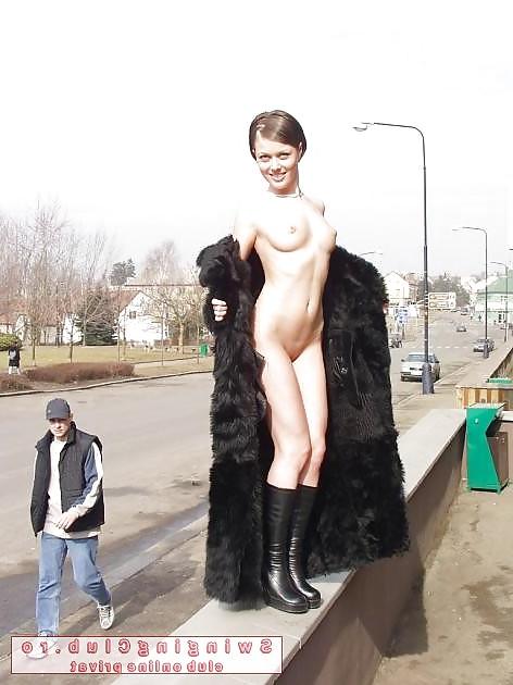 20P Public Nudity(Voyeur) L7