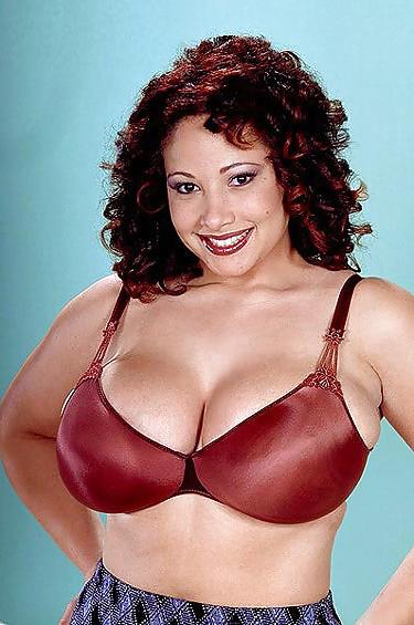 12P Cute thick girl.