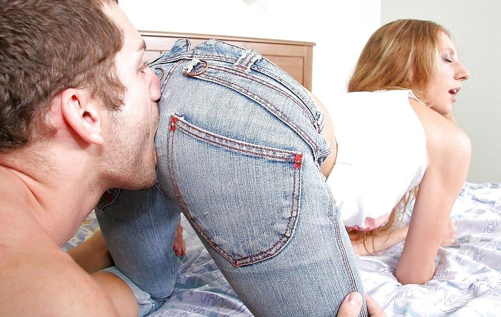 25P Queens in jeans XXXVI
