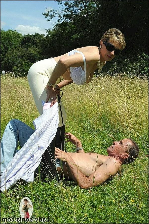 13P Outdoor fetish from british mistress Lady Sonia