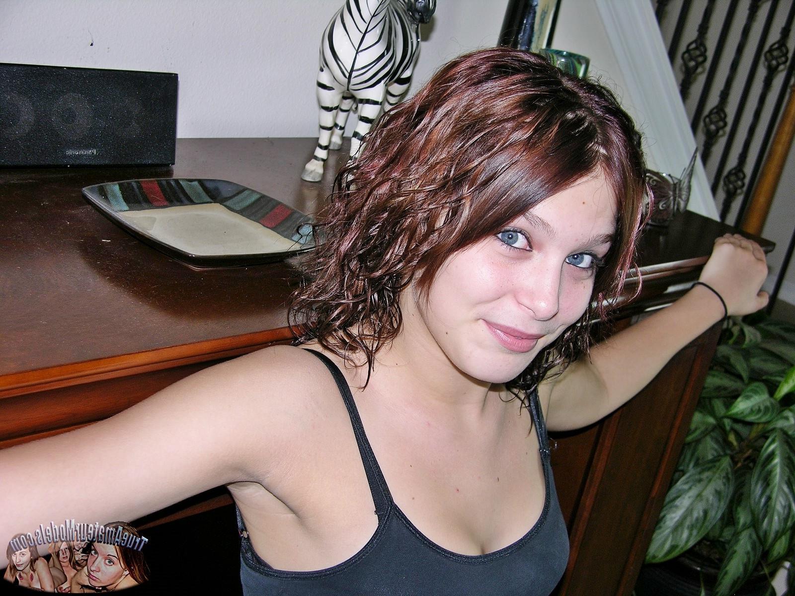 16P Abby Models Nude And Shows Puffy Breasts - True Amateur Models
