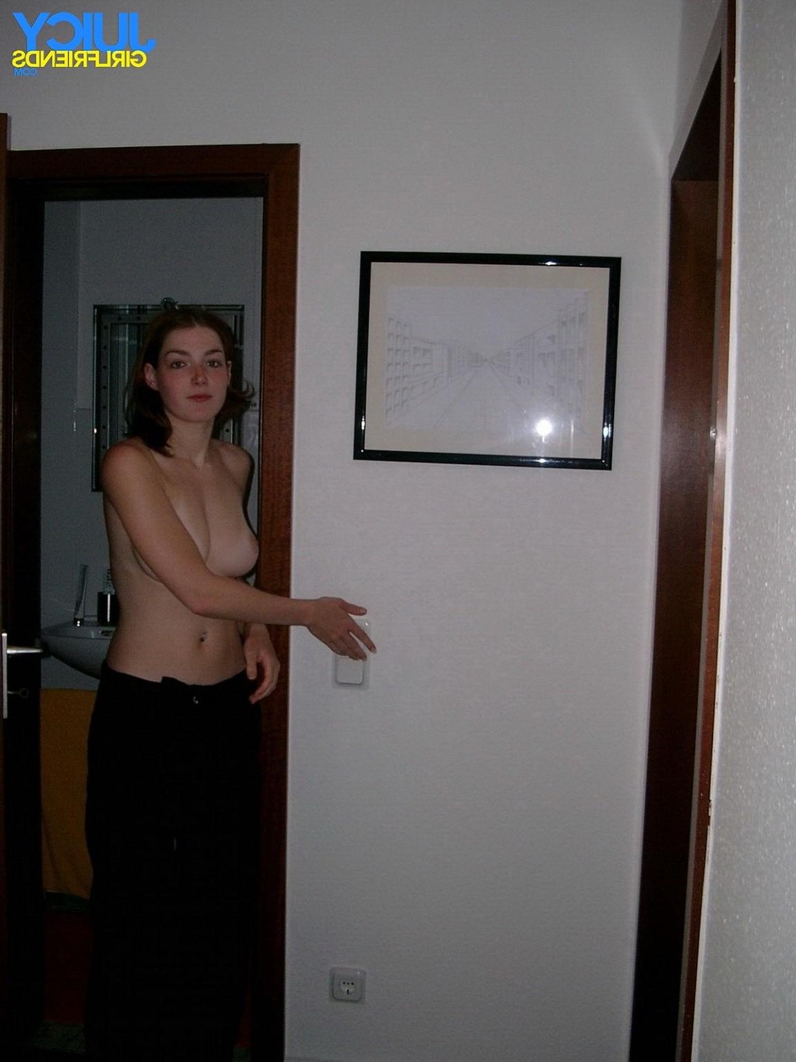 10P Beautiful teen babe with tight pussy