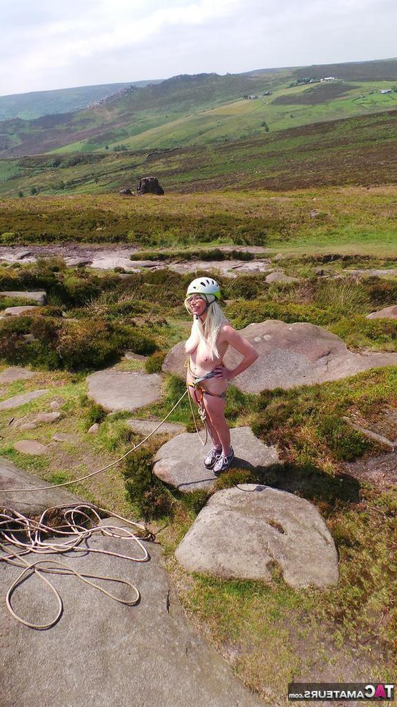 20P Leek Rock Climbing With Barby