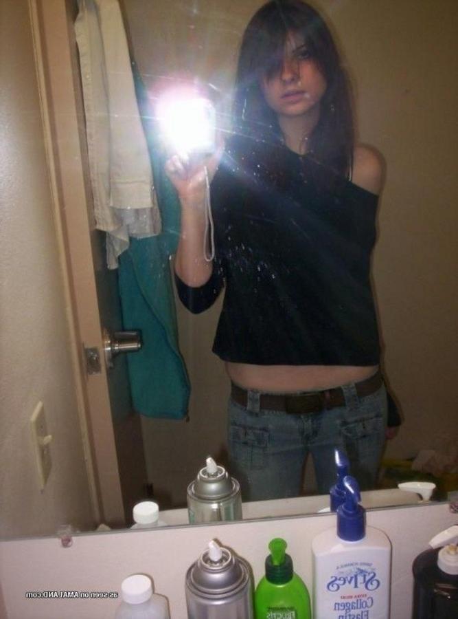 12P Cute GF Amanda selfshooting in the bathroom mirror