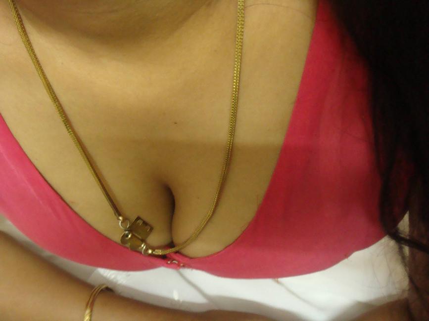 15P Real indian gfs get naked and sucking