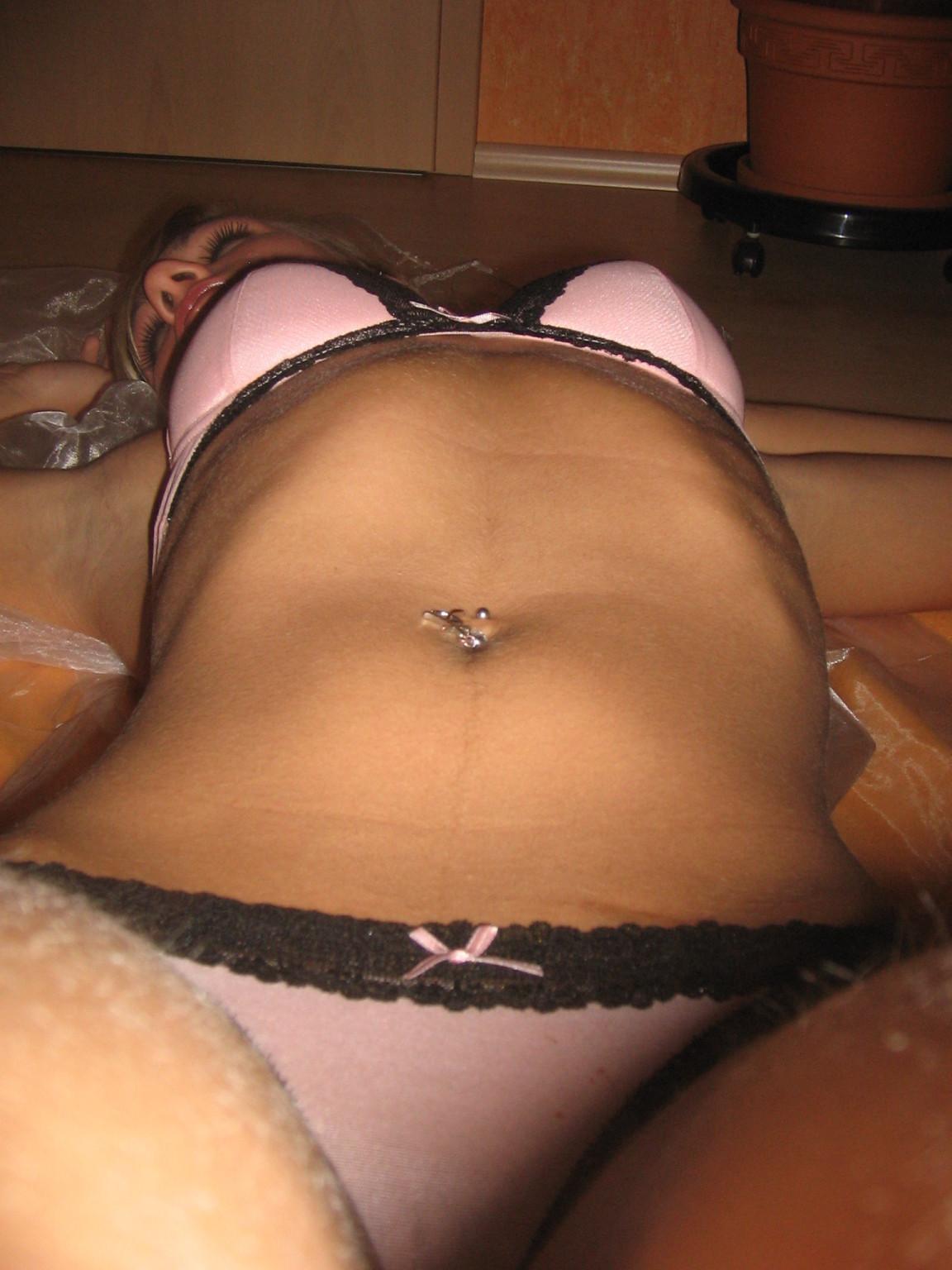 24P Selfshot amateur teens mirror selfies and snapchat nudes