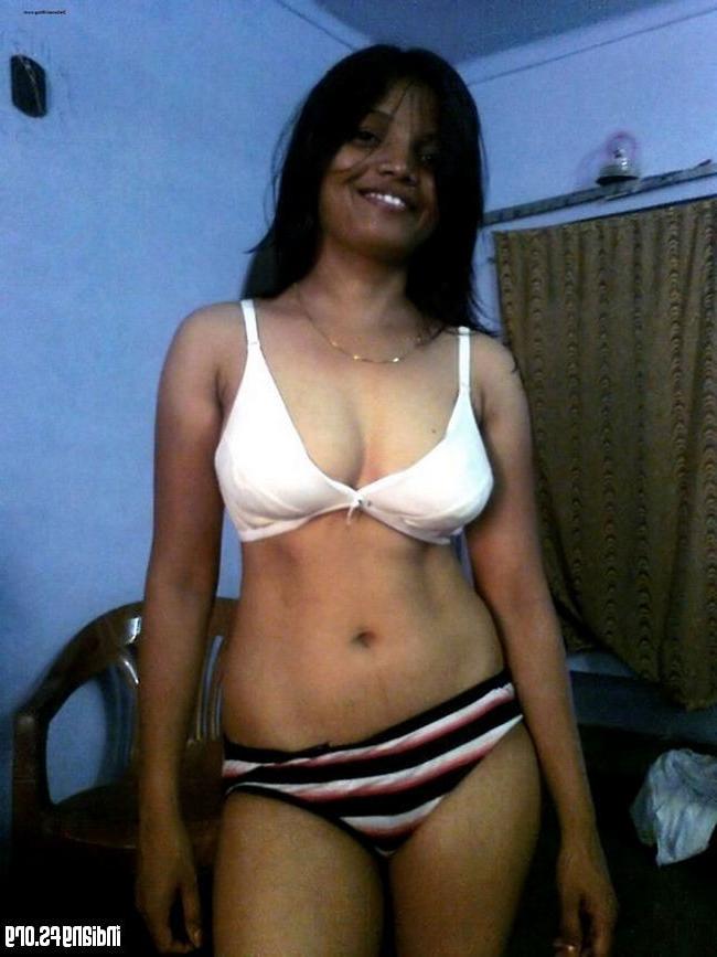 15P Indian gfs get naked and fuck