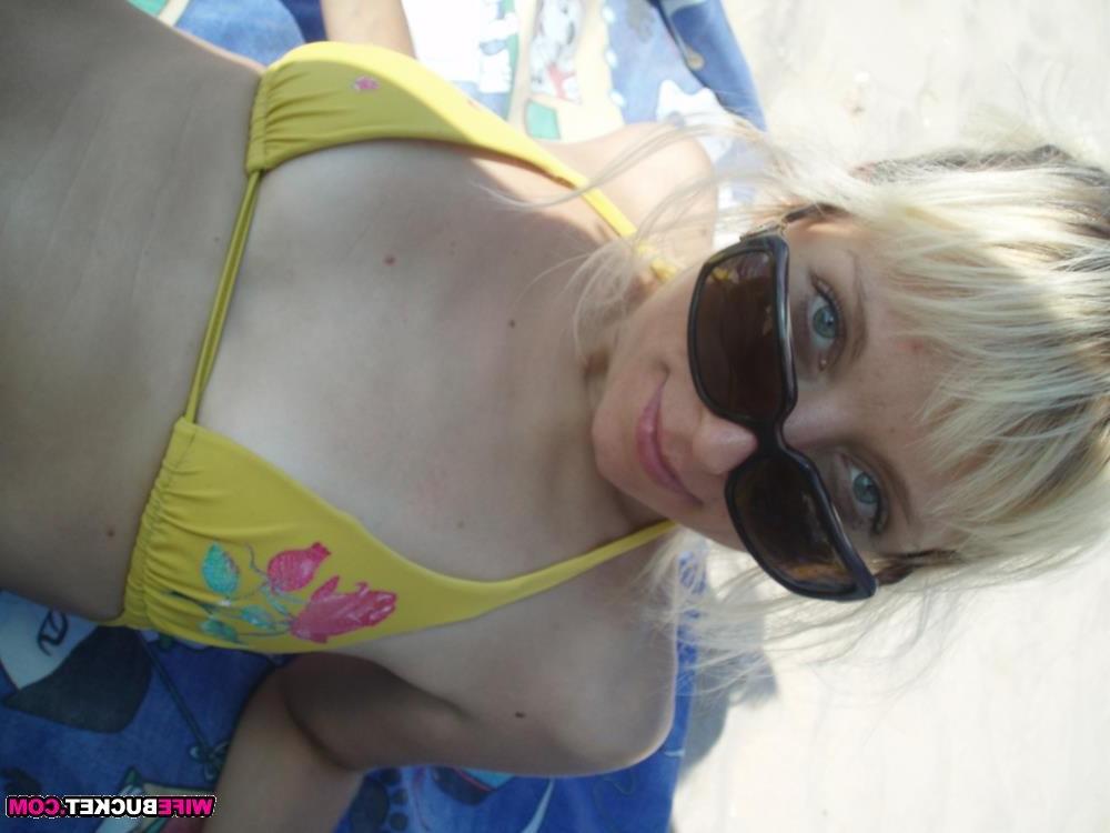 20P Wife blowjob pics