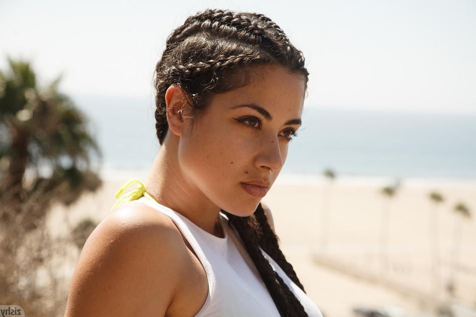 8P Carol Jasabe The Brazilliant