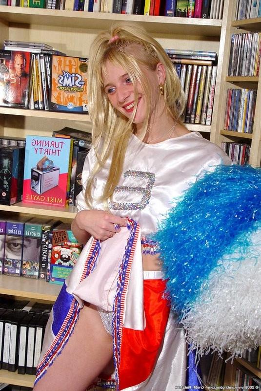 15P Sophia sheds her cheer uniform
