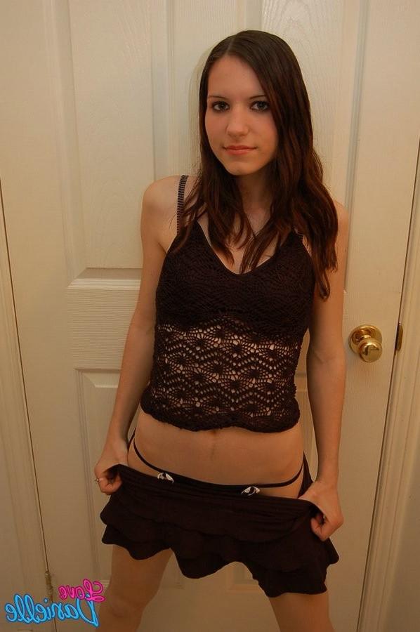 15P Love Danielle strips down to her birthday suit