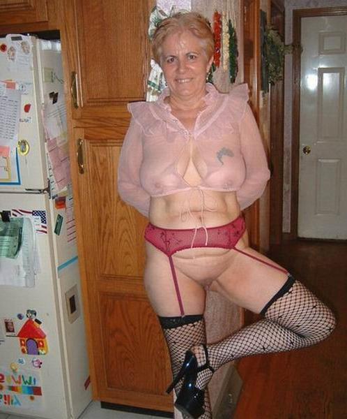 15P very old grannies showing off their goodies