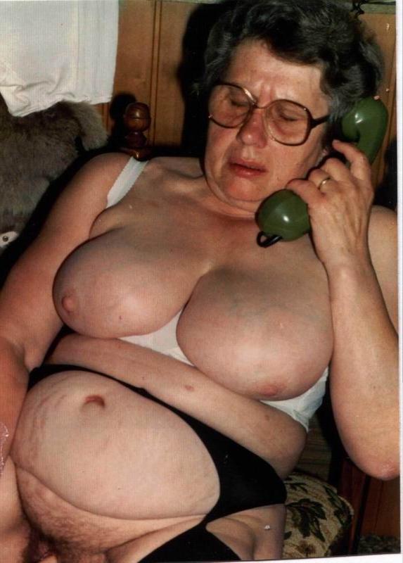 14P very old grannies showing off goodies