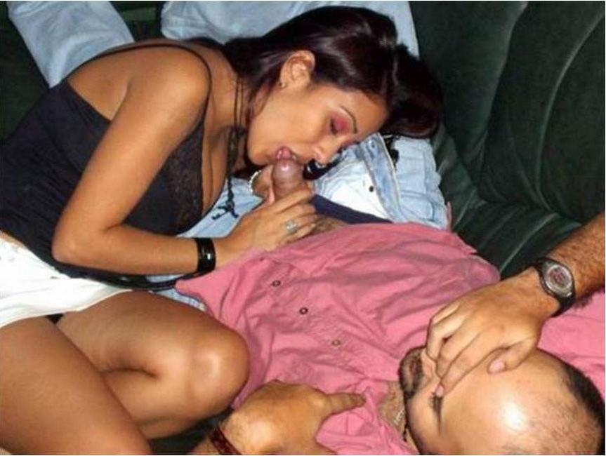 15P Indian gfs get naked and suck cock