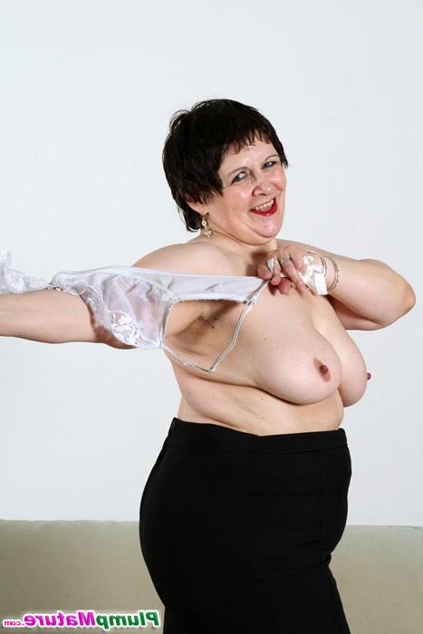 15P Mature plumper takes her sexy sluttish undies off