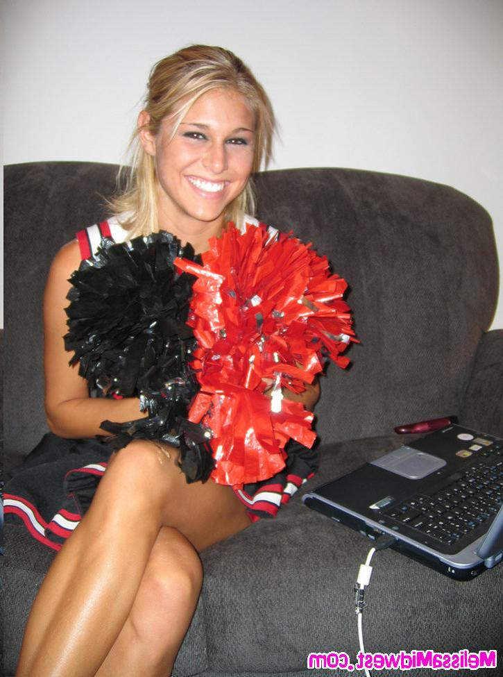 15P Melissa Midwest in Lincoln High cheerleading outfit
