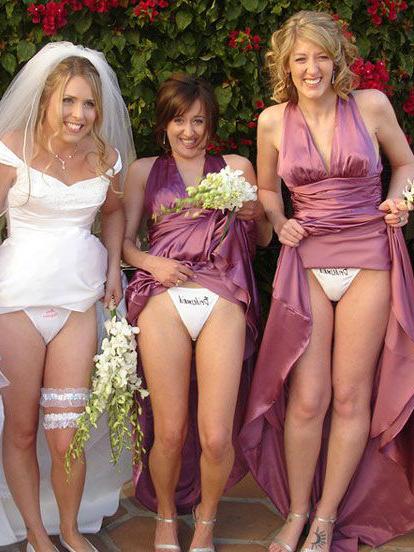 15P Amateur wives MILFs posing naked 