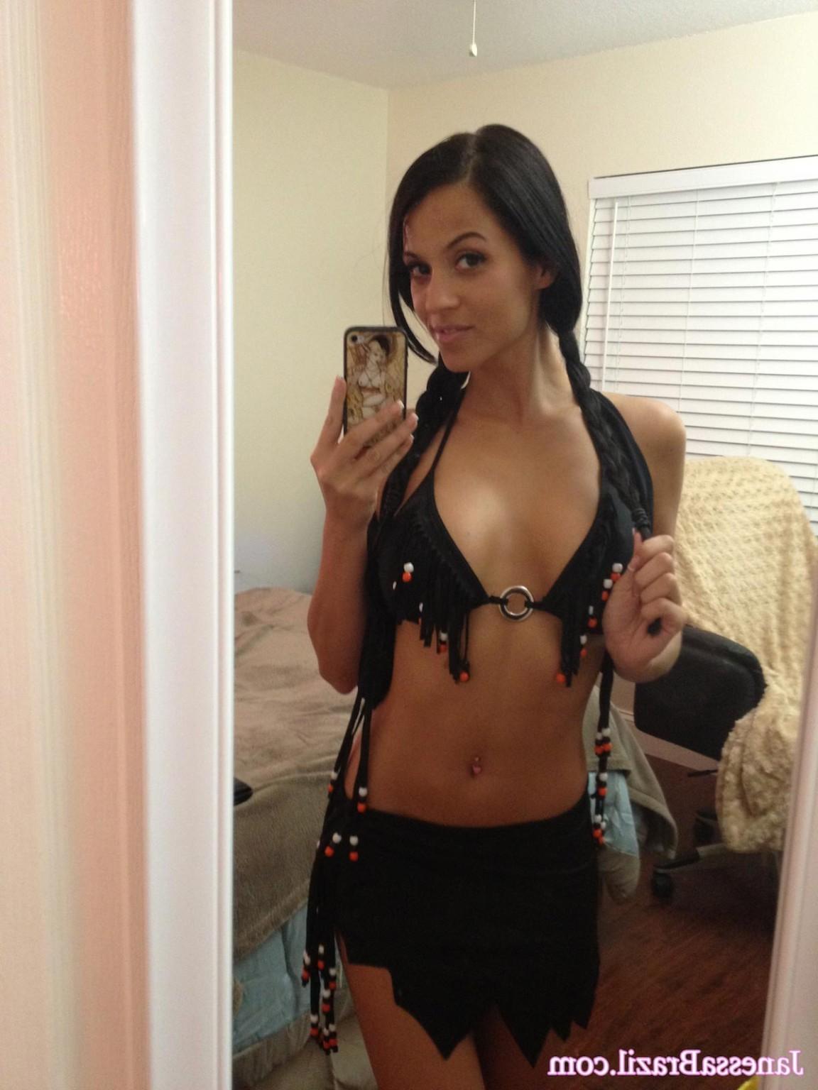 16P Busty Brazilian babe