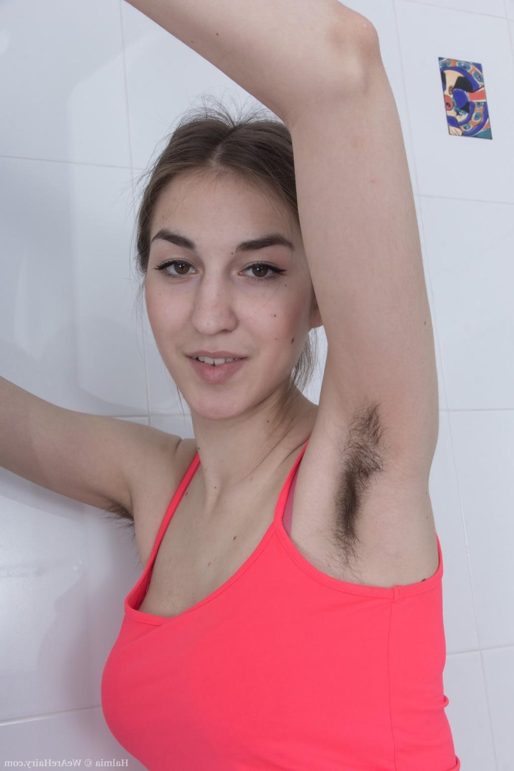 16P Halmia takes a soapy and wet bath in her bathroom 