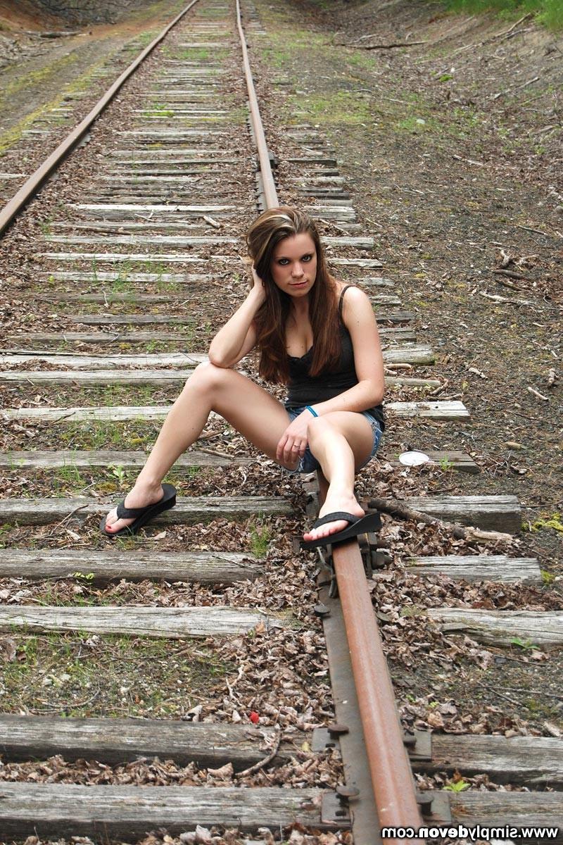 16P Beautiful teen girl strips outside