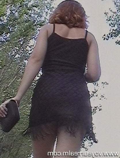 15P Outdoor summer upskirt panty voyeur shots