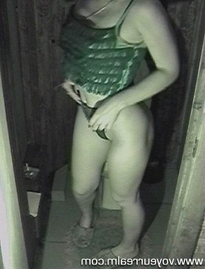 15P Night toilet hidden cam shots
