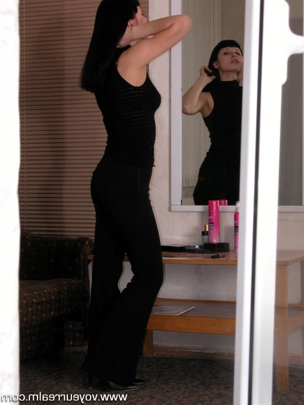15P Narcissus babe enjoying her mirror reflection