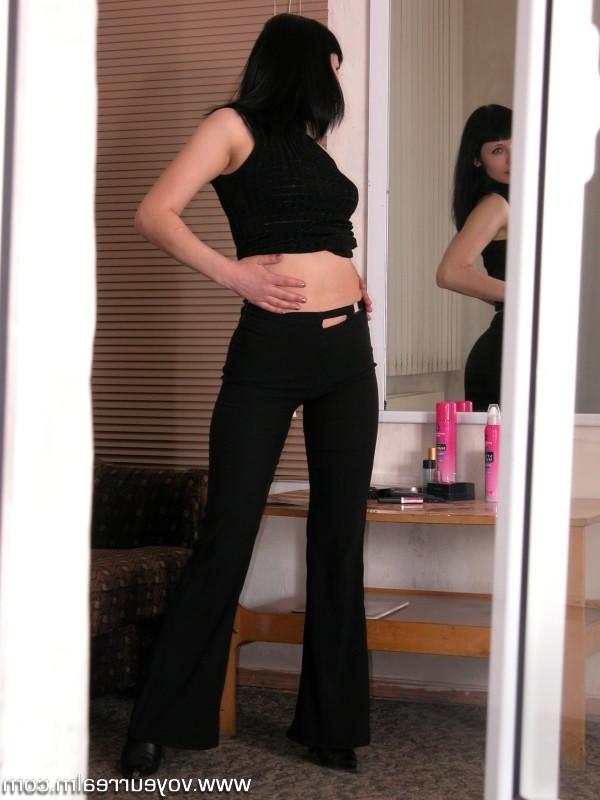 15P Narcissus babe enjoying her mirror reflection