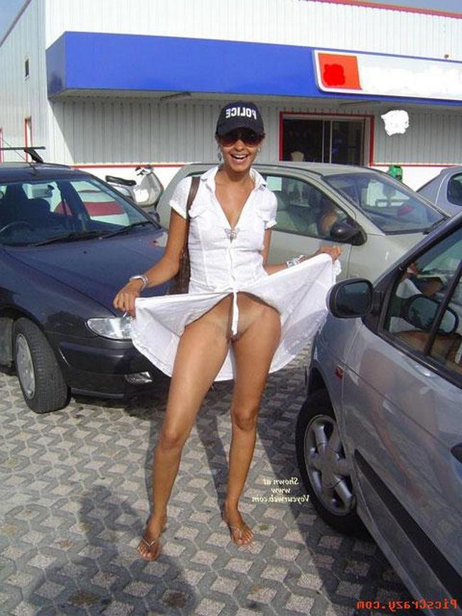 14P Real indian gfs naked in public and selfies