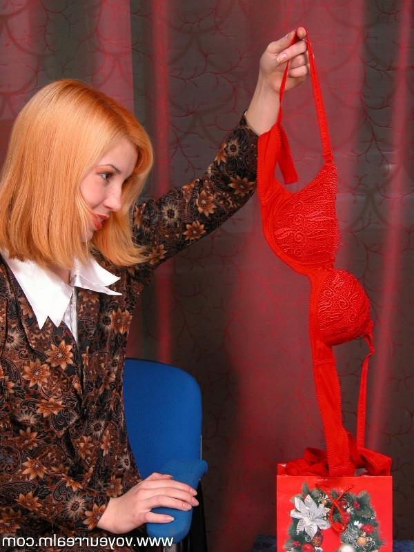 15P Juicy blonde amateur tries on red lace