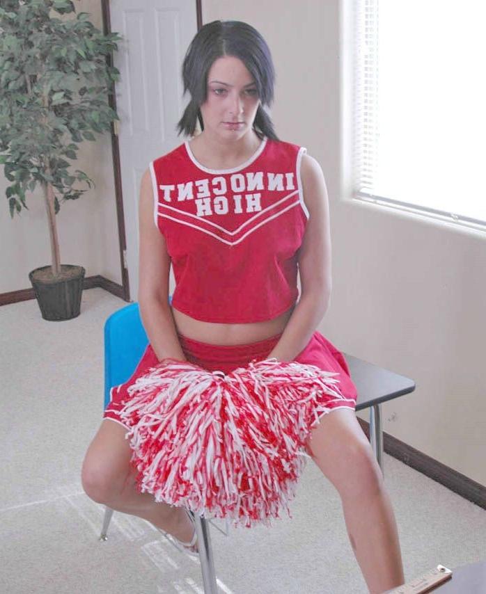 16P horny cheerleader shows off amazing body and seduces her teacher