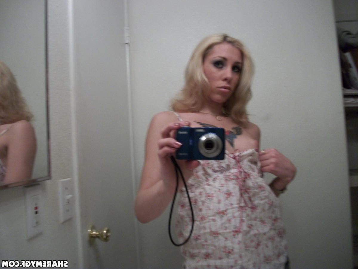 12P Tattooed skinny blonde girlfriend