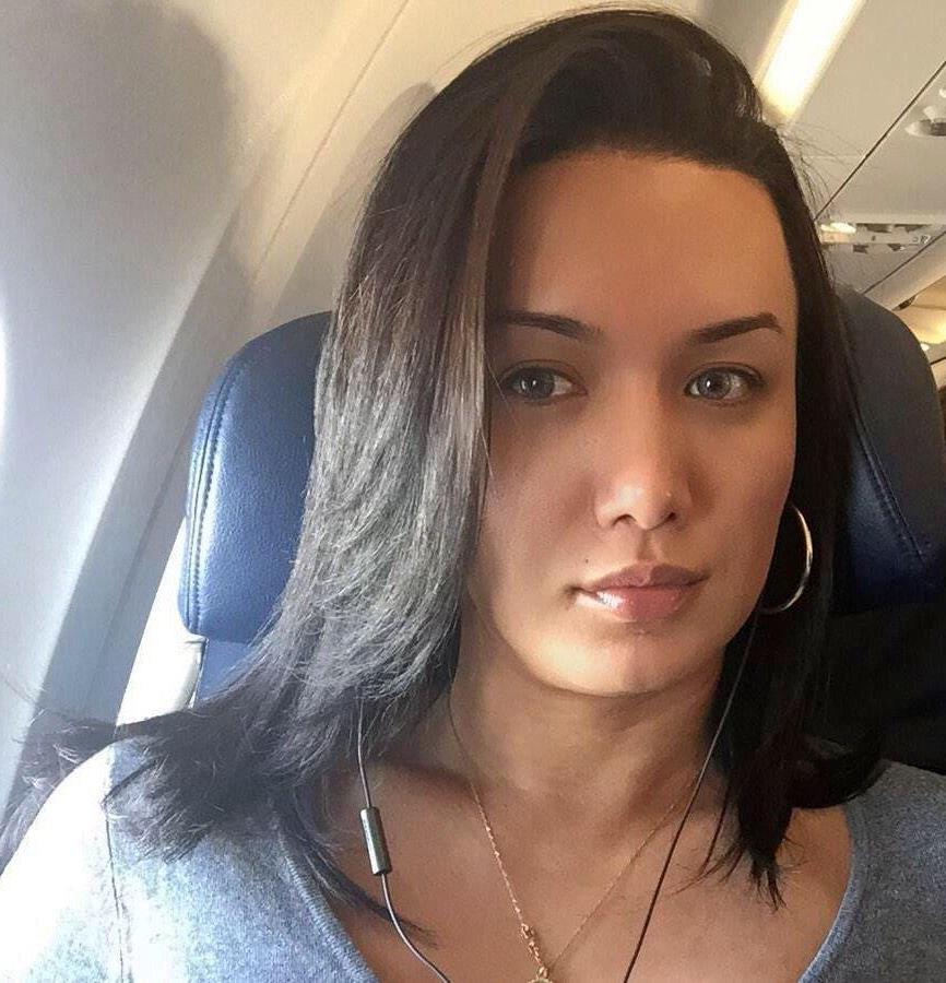 16P Busty hot shemale