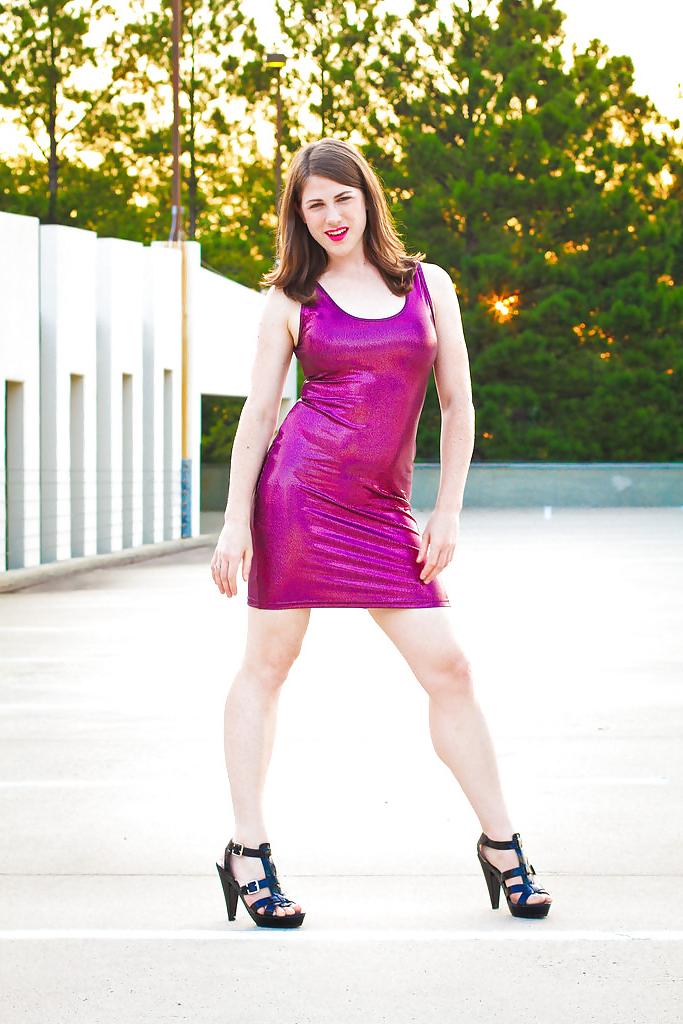 21P Hotlegs-miniskirt babe129