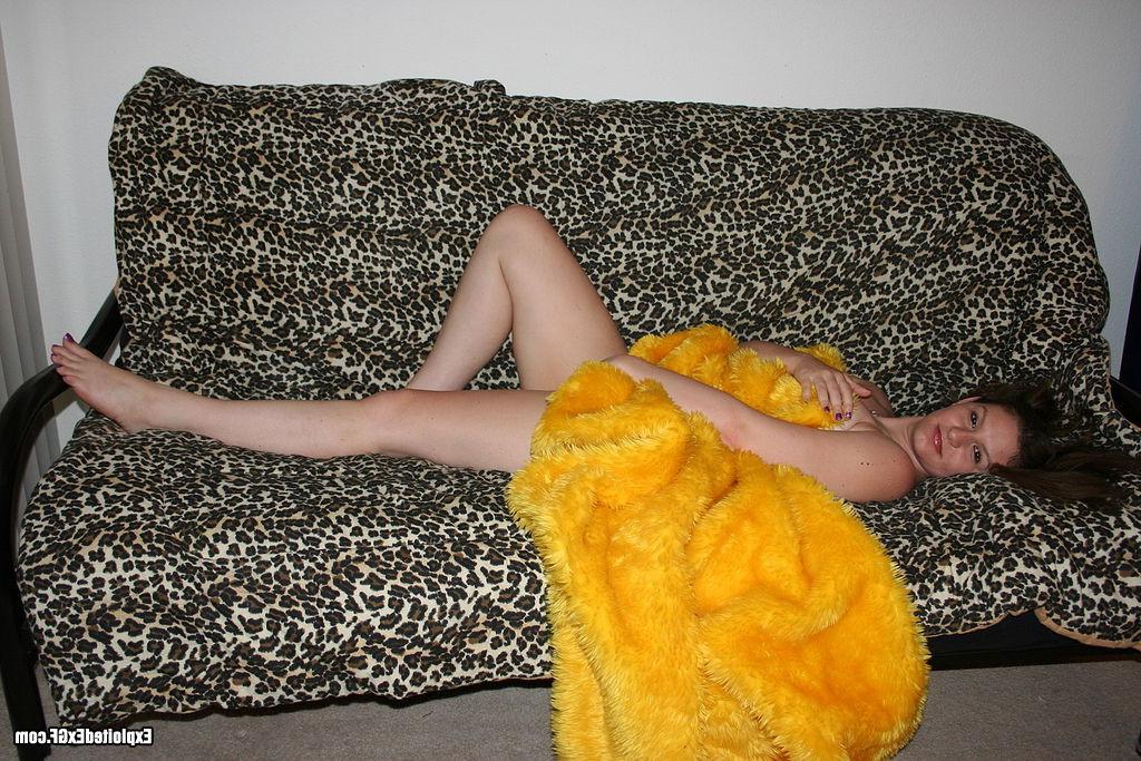 15P Very shy amateur brunette is playing on bed 