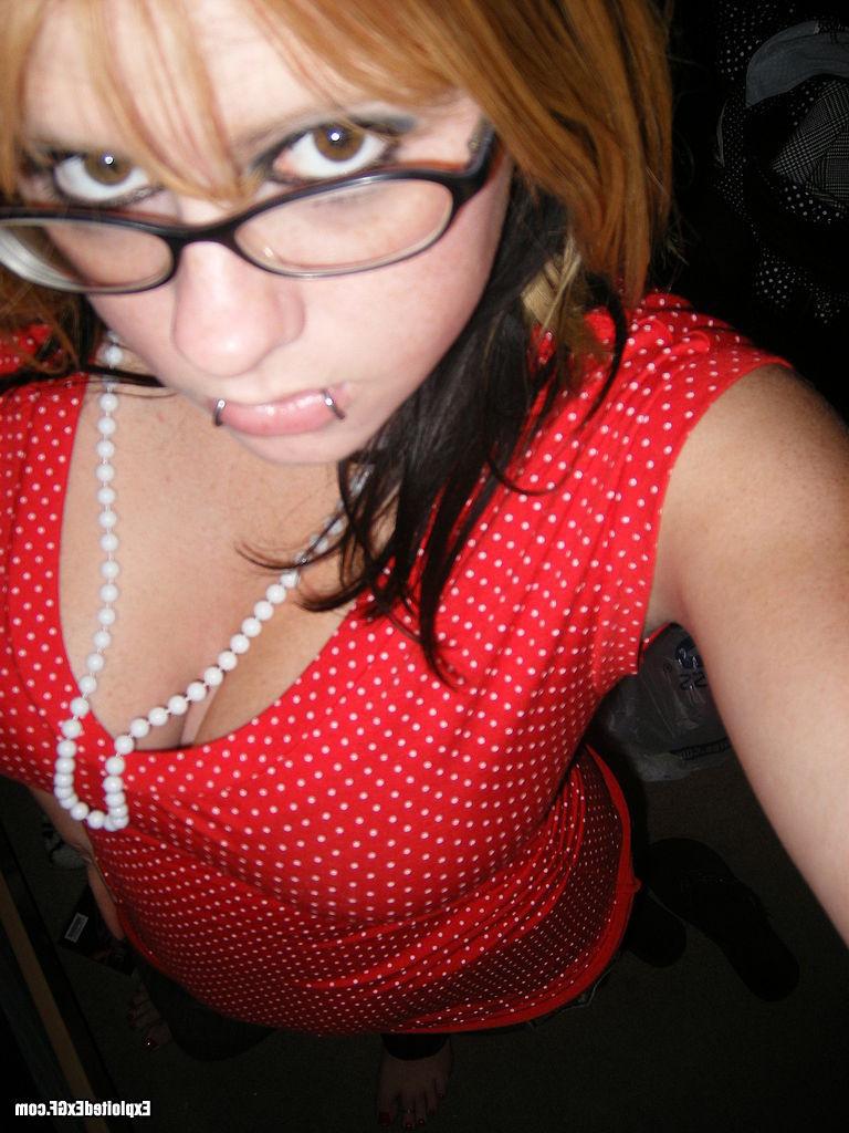 15P Amateur with glasses shows her big tits