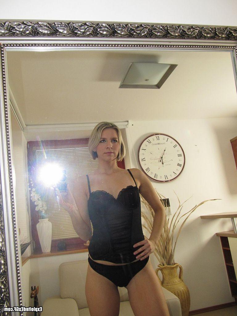 15P Solo sweet girl in black lingerie in the fron of mirror
