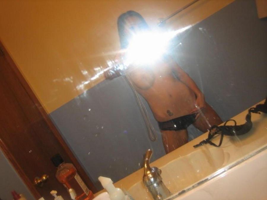11P Beautiful selfshooting honeys
