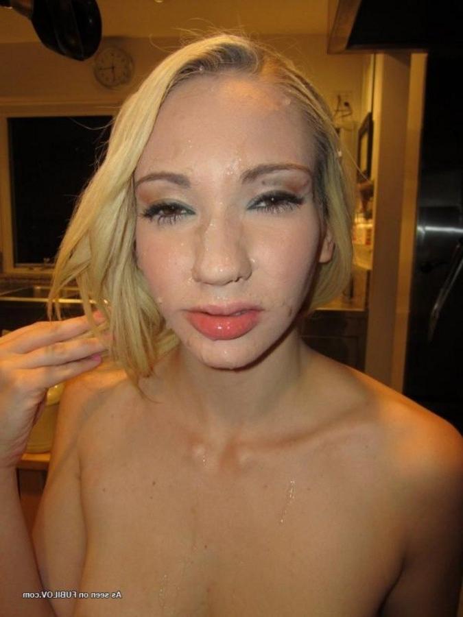 9P Collection of two amateur bitches giving nice head