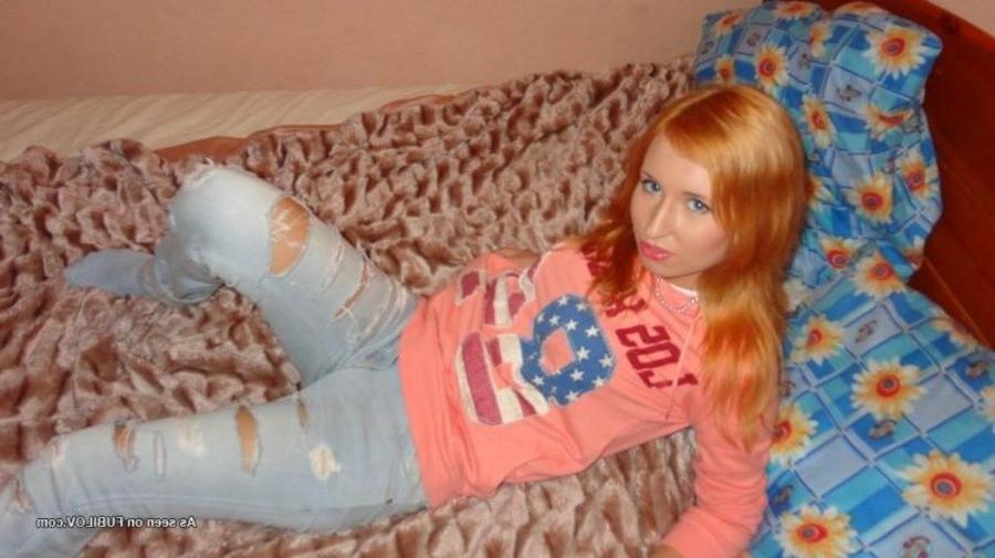 9P Collection of a slutty petite babe stripping naked