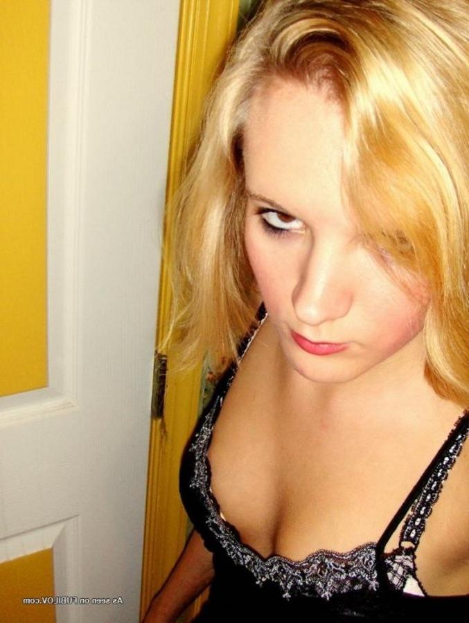 9P Collection of a sexy blonde bimbo teasing her pal on cam