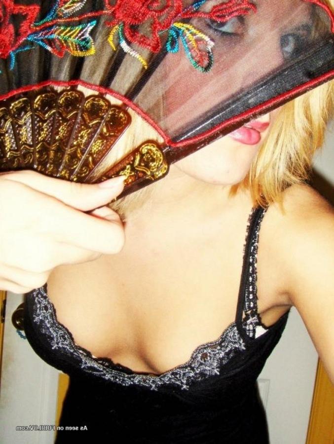 9P Collection of a sexy blonde bimbo teasing her pal on cam