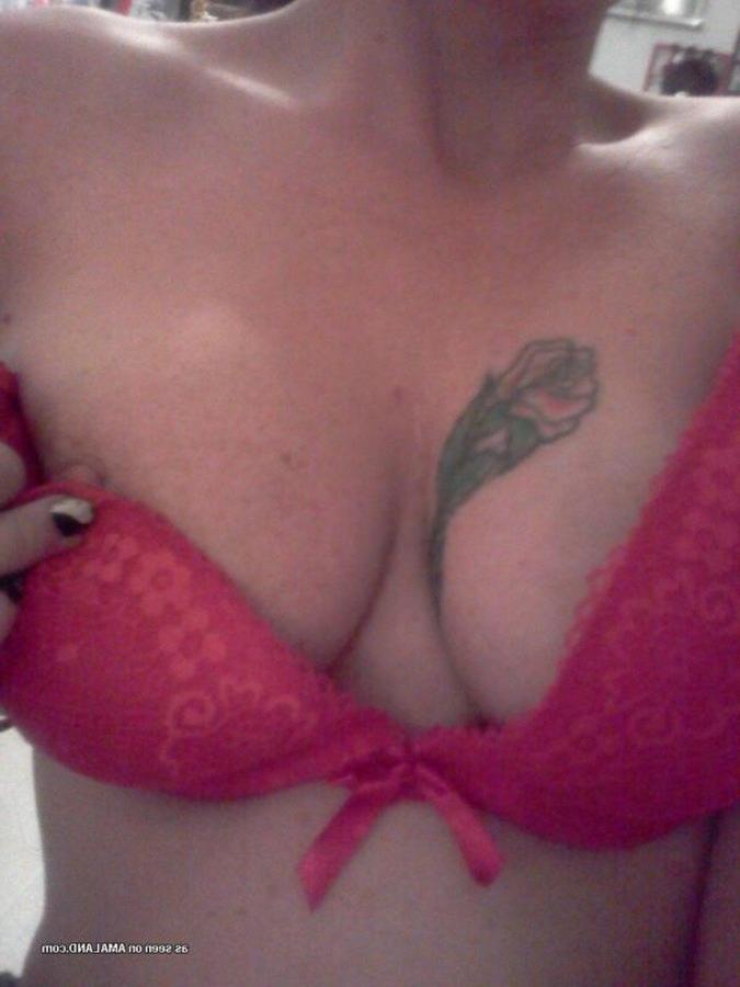 12P Tattooed chick self-shooting in front of the mirror